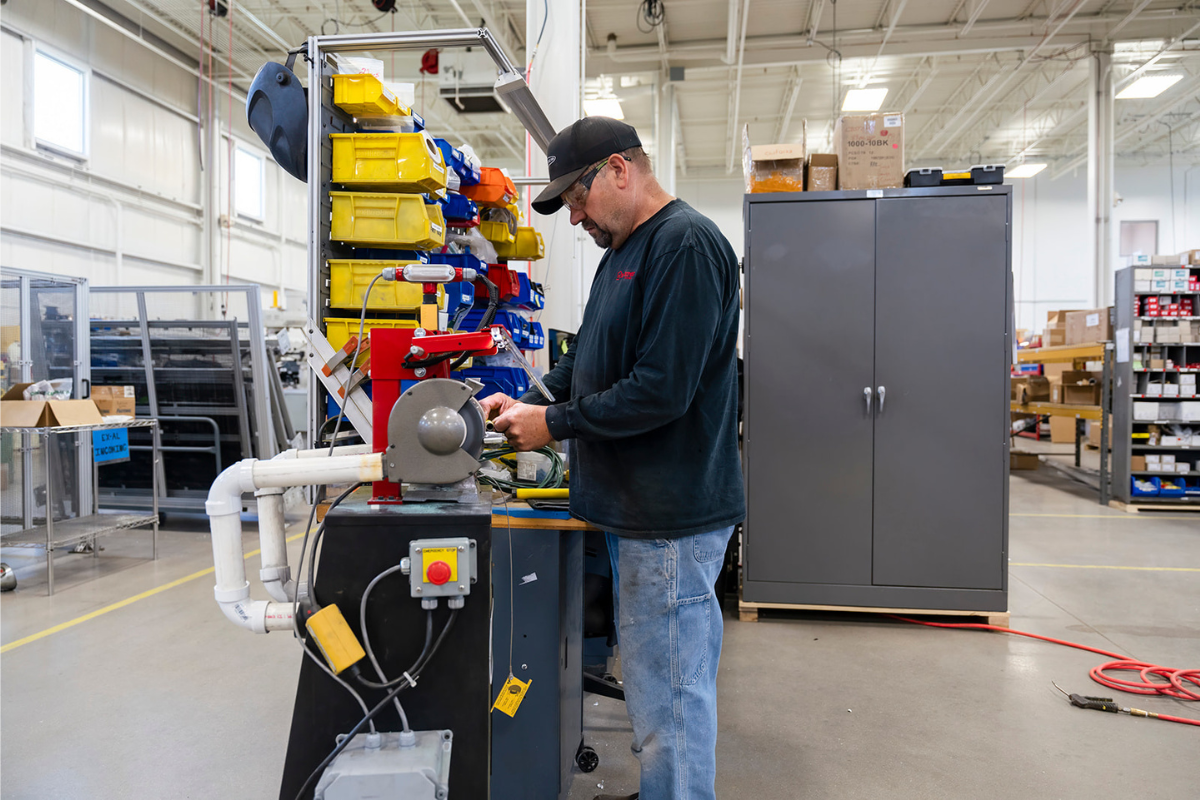 Worker who performs LOTO safety procedures 